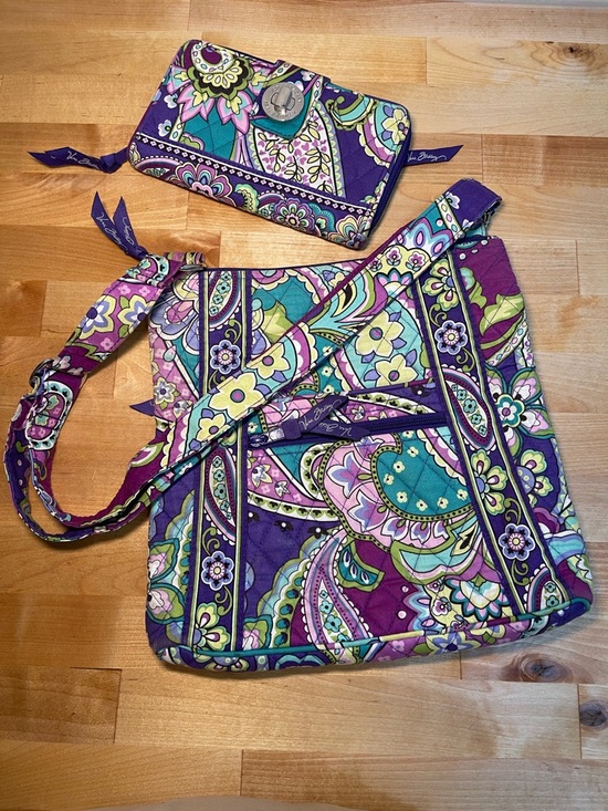 Vera Bradley Handbags - Vera Bradley Teal Purple Paisley Quilted Heather Hipster Crossbody Wallet Bundle